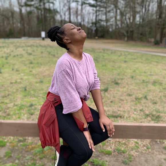 Meet your Posher, Melissa - Picture 2 of 4